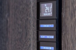 Studio 1_Bedienpanel.jpeg