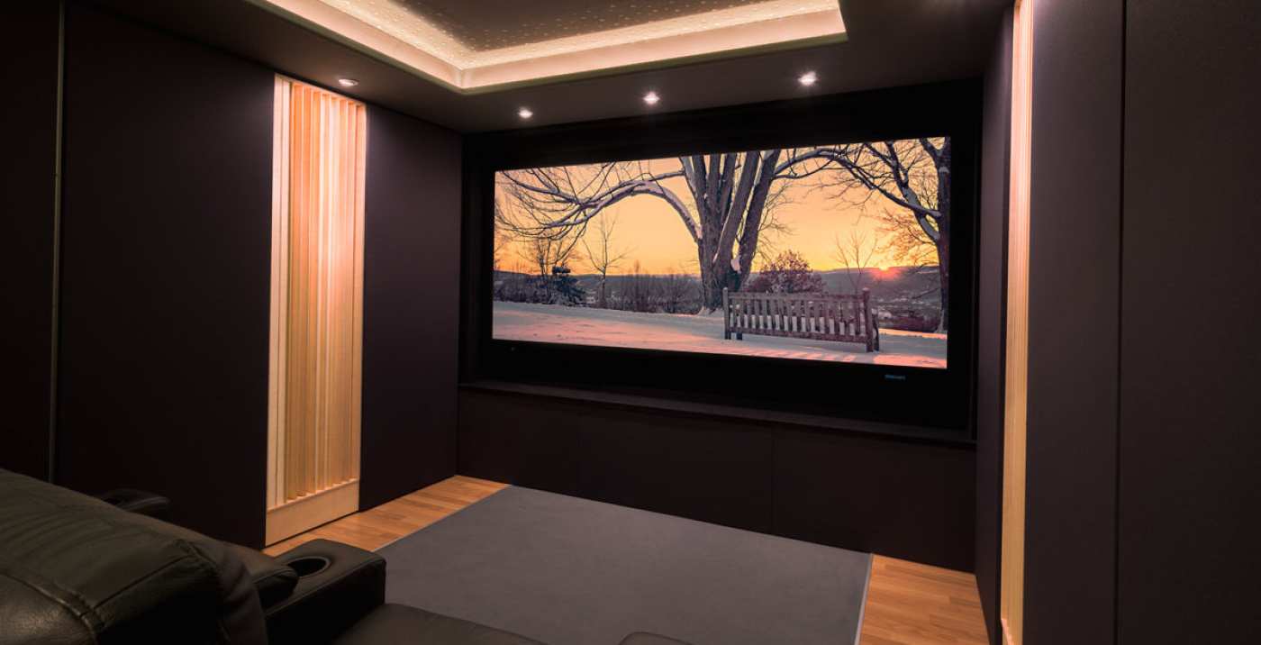 HiFi Forum ShowRooms - HomeCinema - B&W CustomInstall / ANTHEM / JVC Heimkino