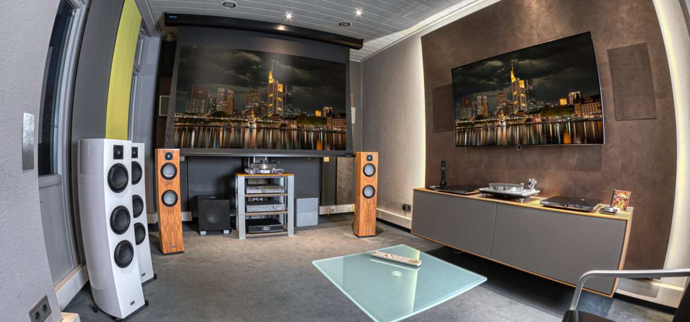 HiFi Forum ShowRooms - Studio 2 "Frankfurt" - PIEGA / NAD / SIM2 Heimkino