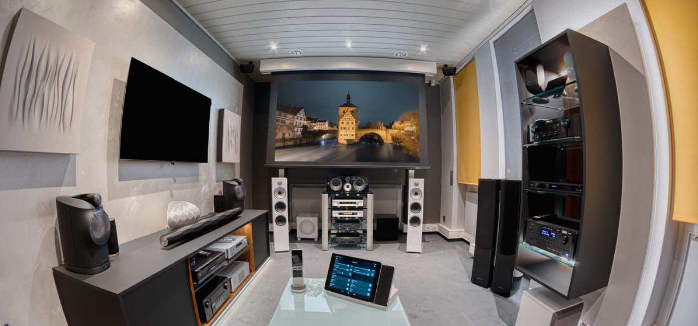 HiFi Forum ShowRooms - Studio 3 "Bamberg" - B&W 700 / ANTHEM / SONY Heimkino