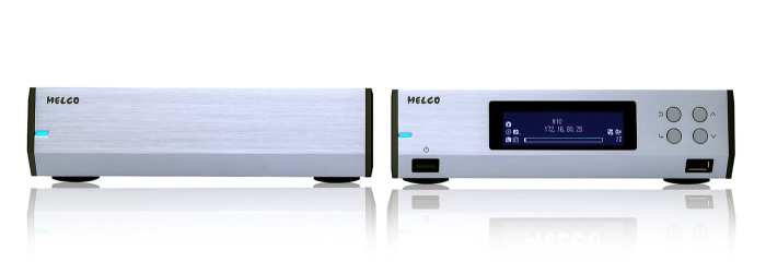 Melco N10 Headunit & Netzteil nebeneinander