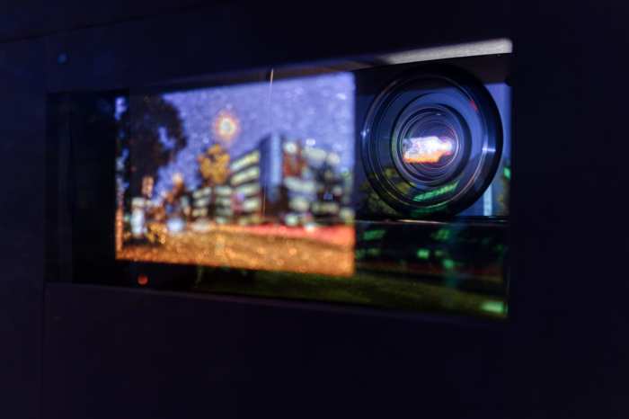 ScreenproCinema - Projektor JVC D-ILA NX9 mit Kunstglasscheibe