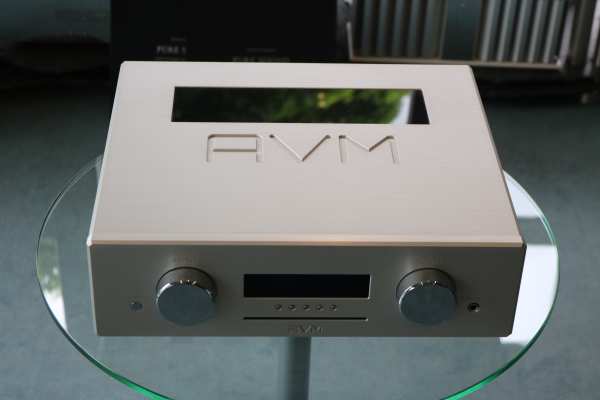 AVM Ovation CS 8.3
