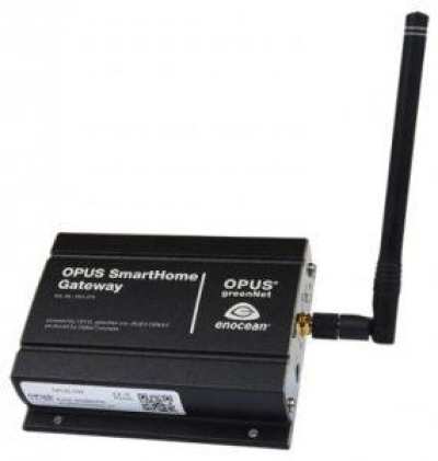 OPUS Smart Home Gateway  per IP mit einem Control 4-Controller verbunden