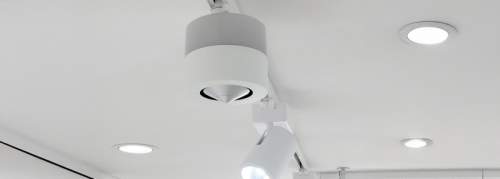 SMART VON DER DECKE – NewTec Cono Canto Smart Deckenlautsprecher für Schienensystem - Ideal für die Nachrüstung in Verkaufsräumen