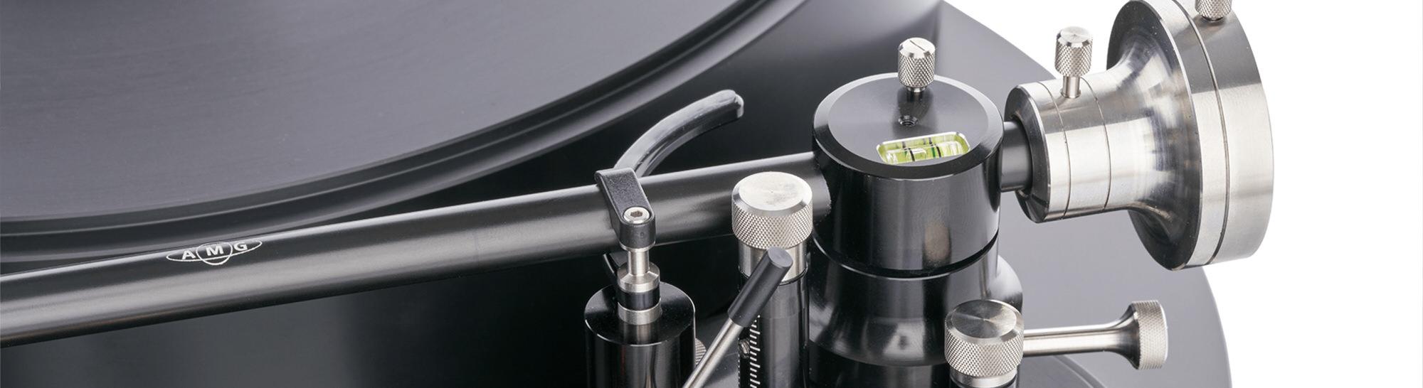 AMG Plattenspieler & Tonarme