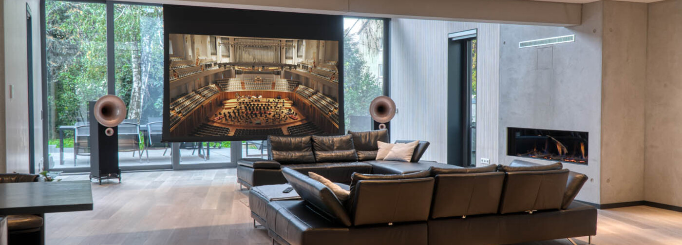 Unsichtbare Integration von High-End Lautsprechersystemen