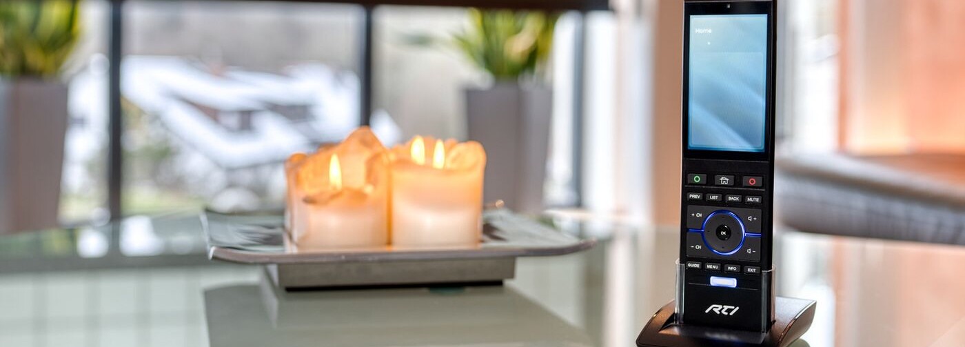 Media Control - Ein Wokshop f&uuml;r die bequeme Steuerung von HiFi, Heimkino und SmartHome