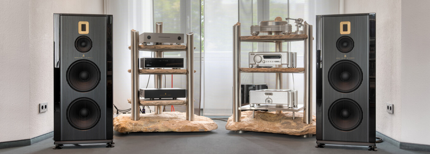 TOWAI TOSCH Medienm&ouml;bel aus Stein - Ger&auml;tebasen und Lautsprecher