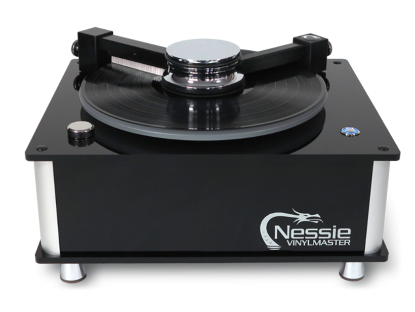 Die Nessie-Vinylmaster putzt Schallplatten porentief rein.